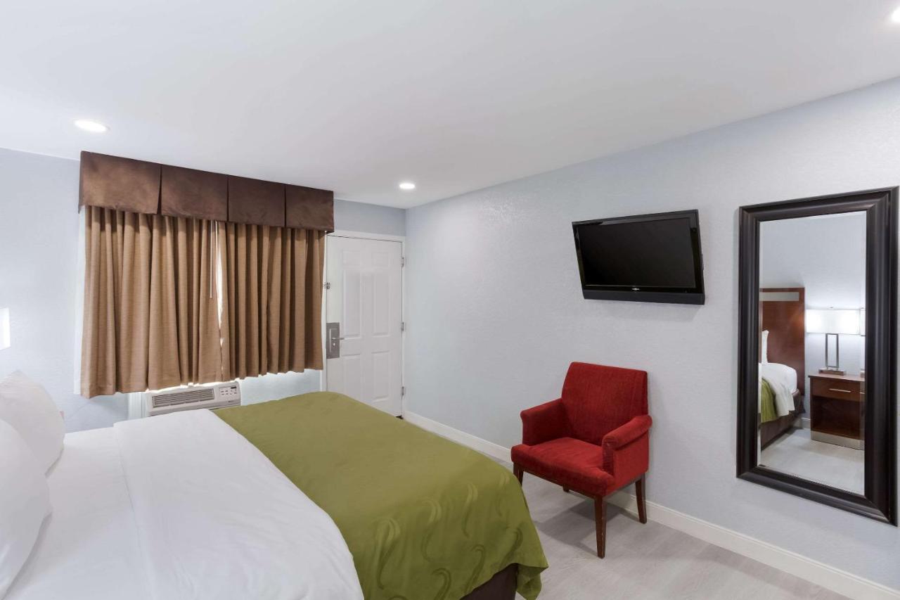 Quality Inn Redding Near I-5 Kültér fotó