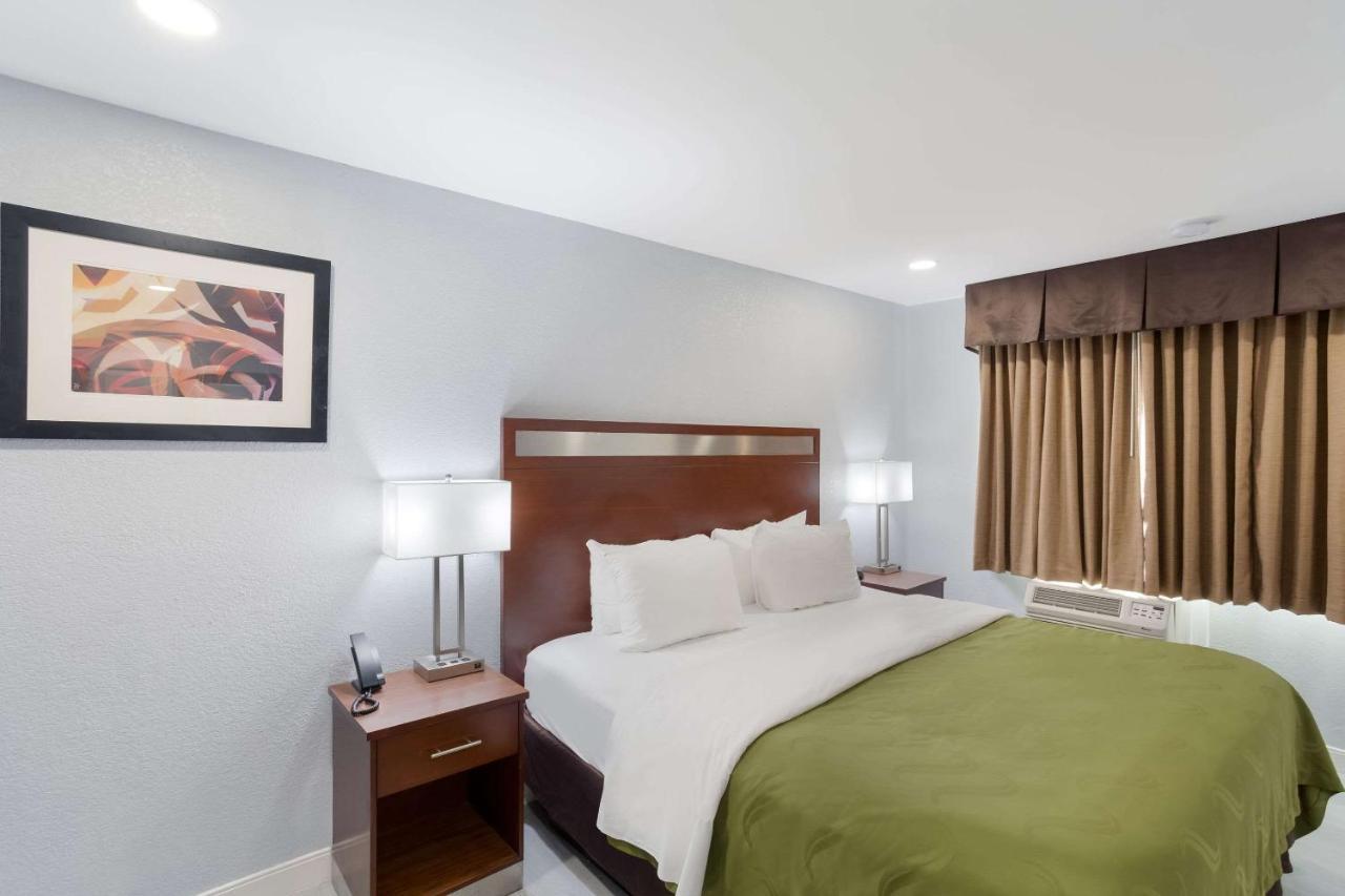 Quality Inn Redding Near I-5 Kültér fotó