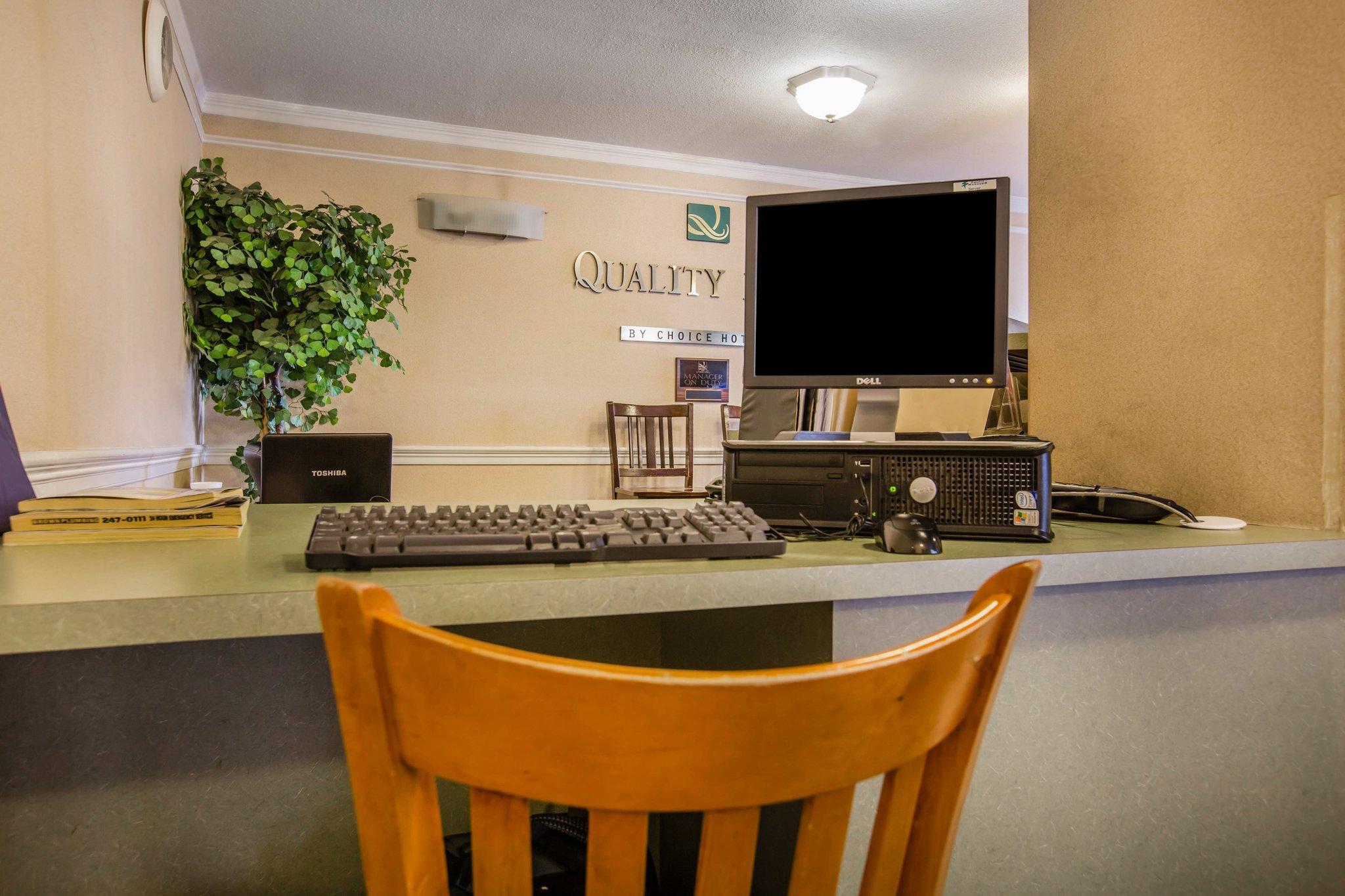 Quality Inn Redding Near I-5 Kültér fotó