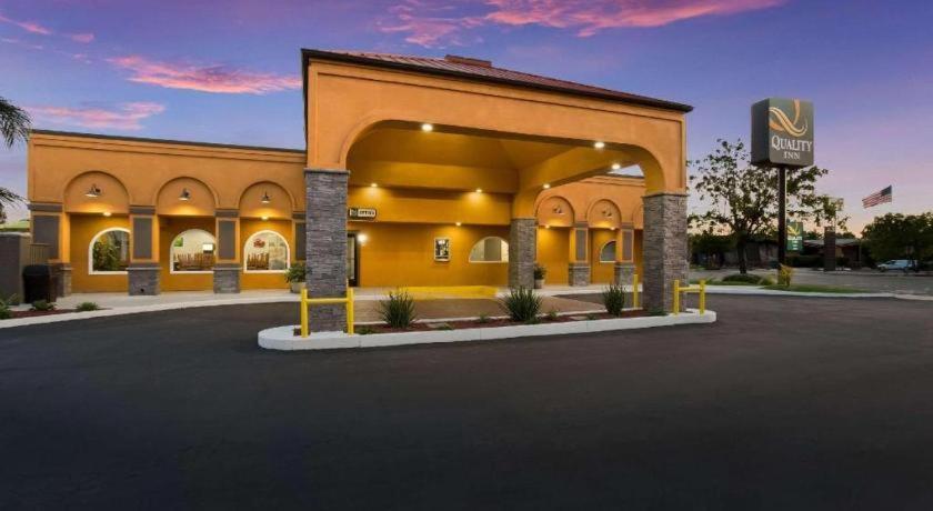 Quality Inn Redding Near I-5 Kültér fotó